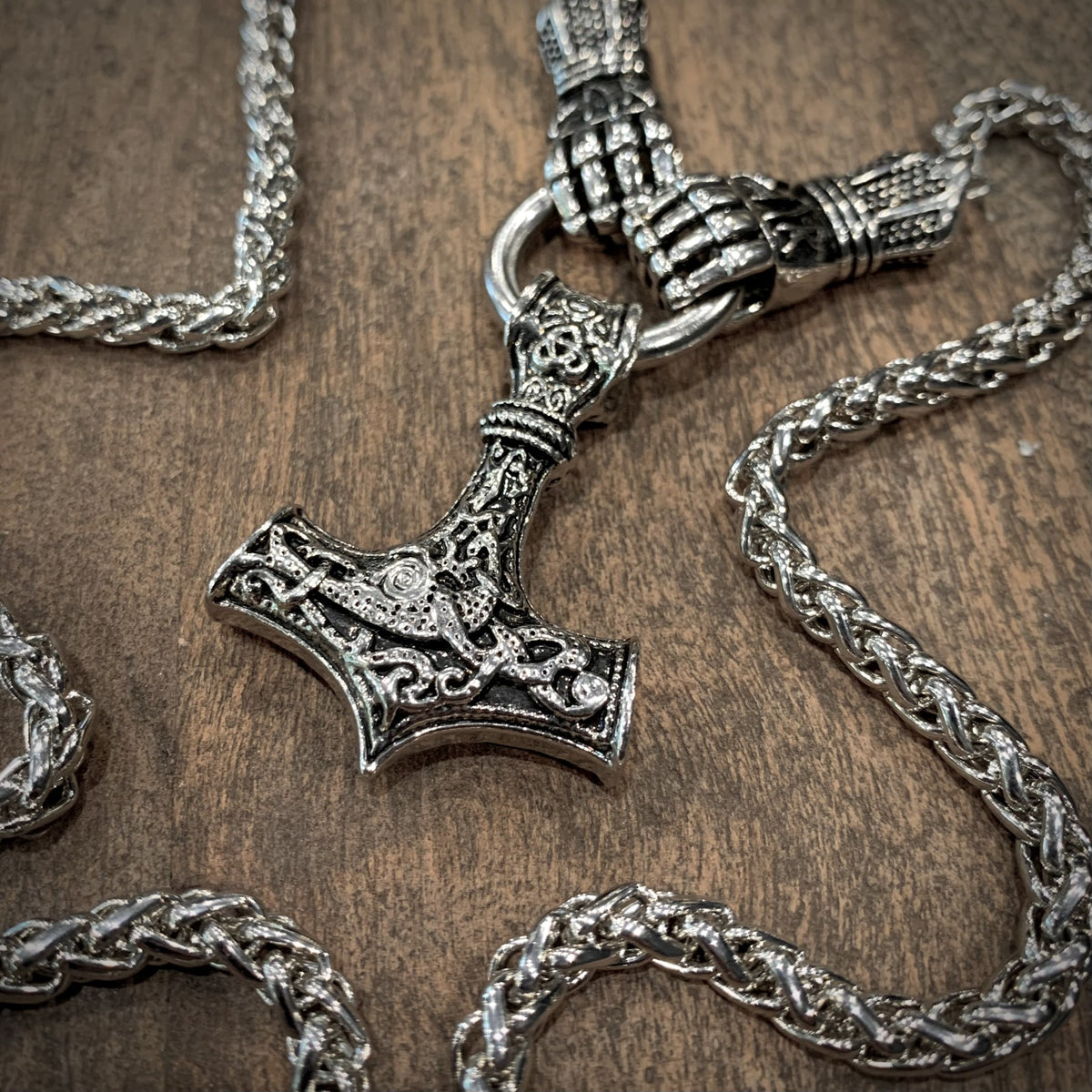 Thor Hammer & Gauntlets - Byzantine Necklace (Large/Stainless)