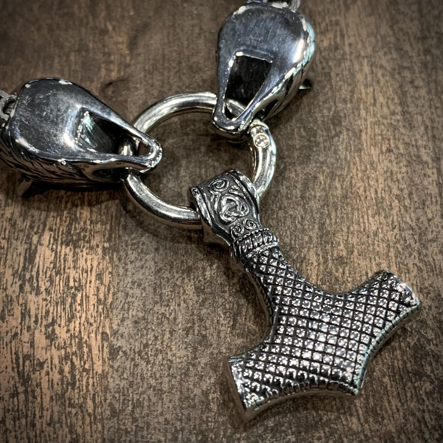 
                  
                    Thor Hammer & Wolves - Byzantine Necklace (Large/Stainless)
                  
                