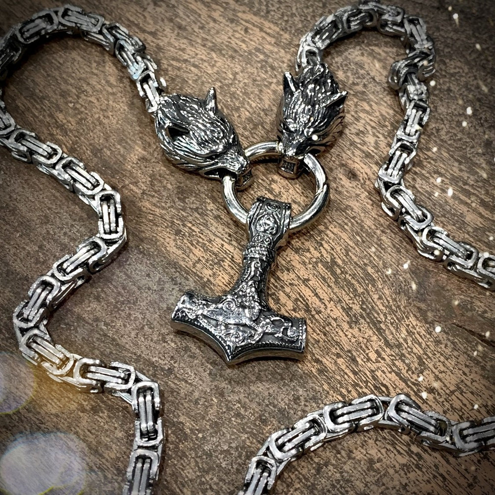 Thor Hammer & Wolves - Byzantine Necklace (Large/Stainless)